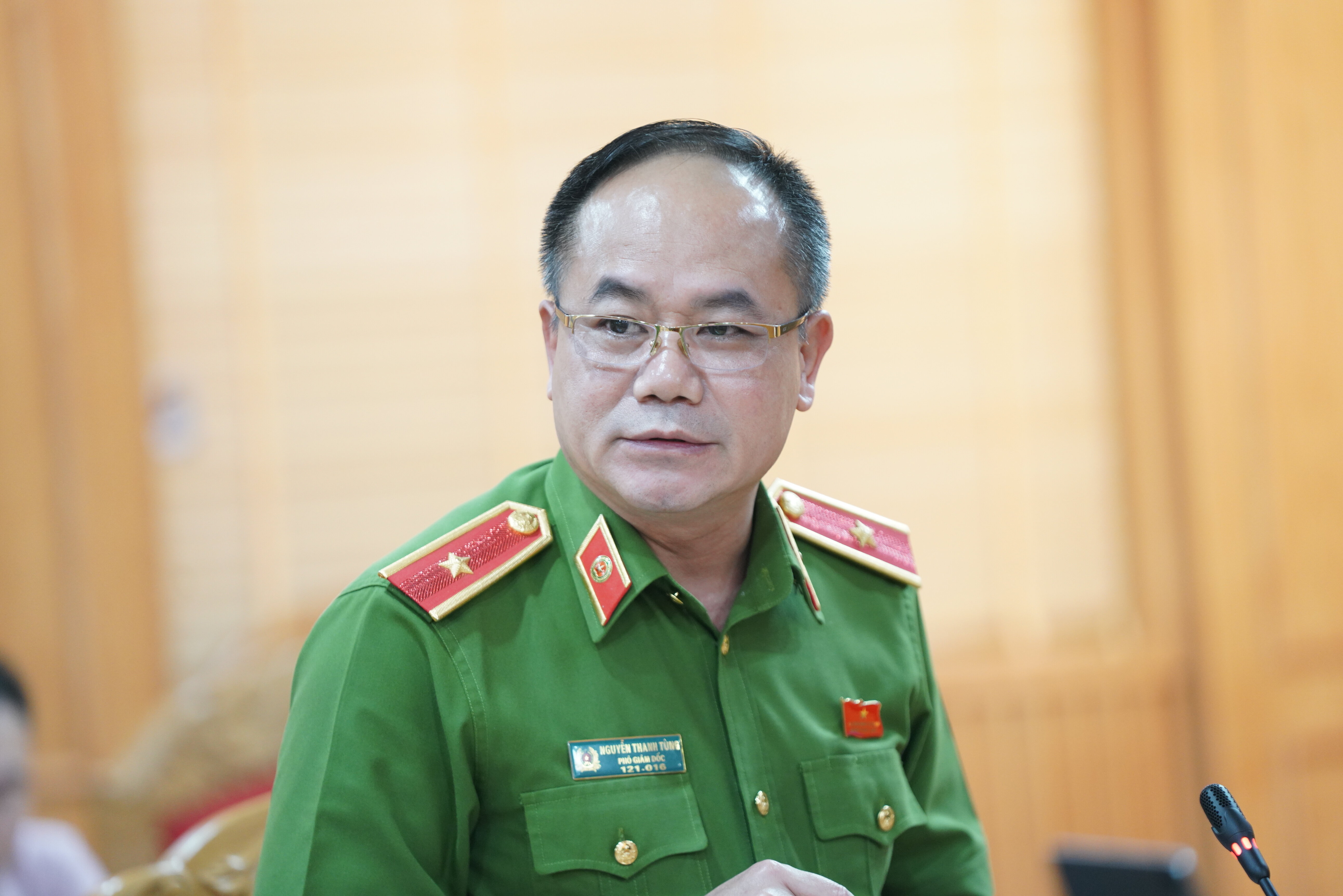 Thiếu tướng Nguyễn Thanh Tùng, Phó Giám đốc Công an TP Hà Nội trả lời tại họp báo.