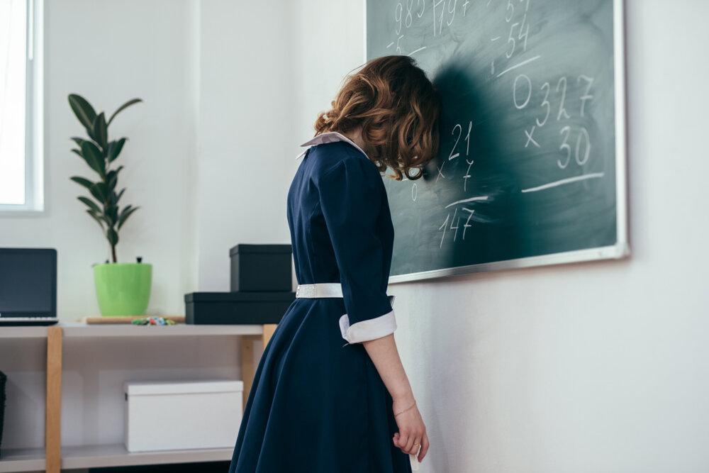Nhiều giáo viên bất lực trước học trò ngỗ ngược. (Ảnh minh họa: Shutterstock)