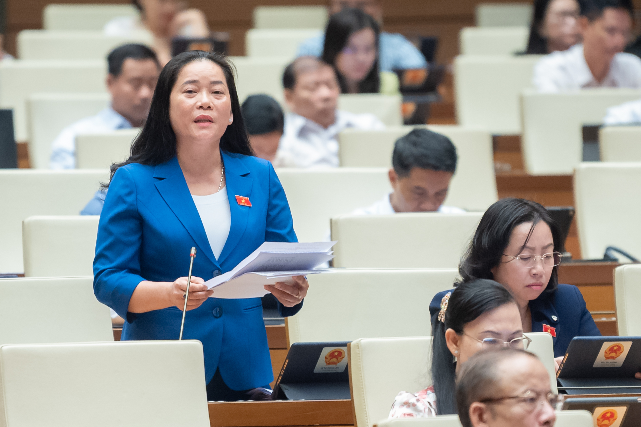 Đại biểu Quốc hội Lê Thị Thanh Lam (Đoàn Hậu Giang) phát biểu sáng 27/10.