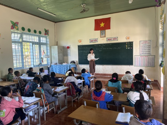 Toàn tỉnh Kon Tum thiếu gần 800 chỉ tiêu ở các đơn vị giáo dục