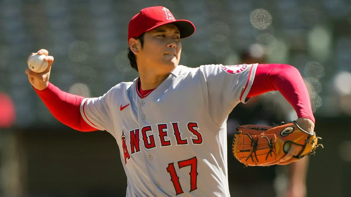 Shohei Otani ký hợp đồng 10 năm với CLB Los Angeles Dodgers.