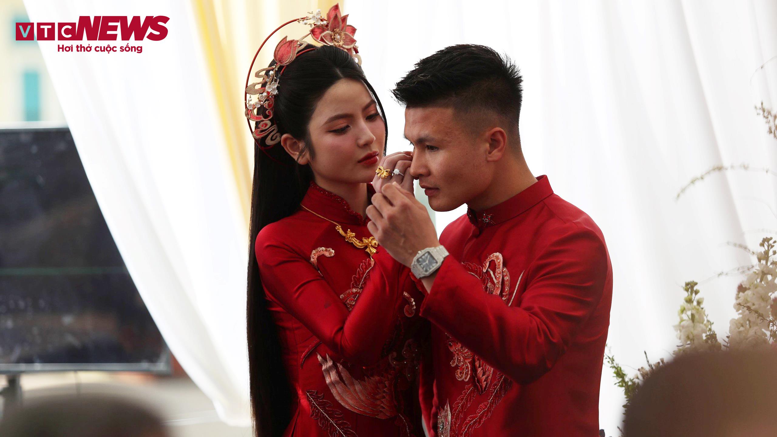 Quang Hải và Thanh Huyền sẽ làm đám cưới sau Tết nguyên đán. (Ảnh: Quang Thanh)