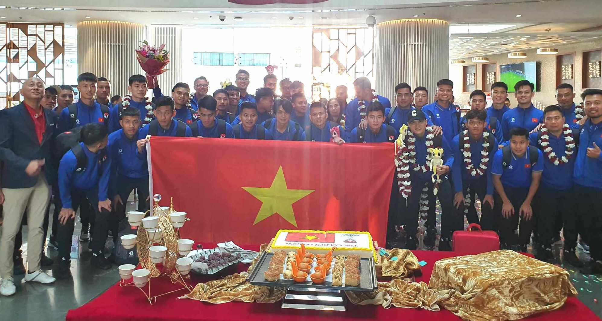 Đội tuyển Việt Nam được chào đón khi đặt chân đến Qatar.