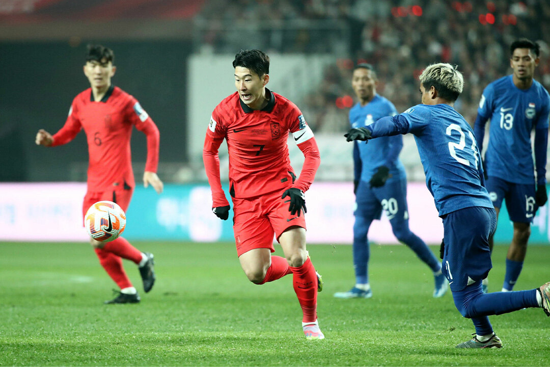 Son Heung Min (số 7) là niềm hy vọng lớn nhất của đội tuyển Hàn Quốc.