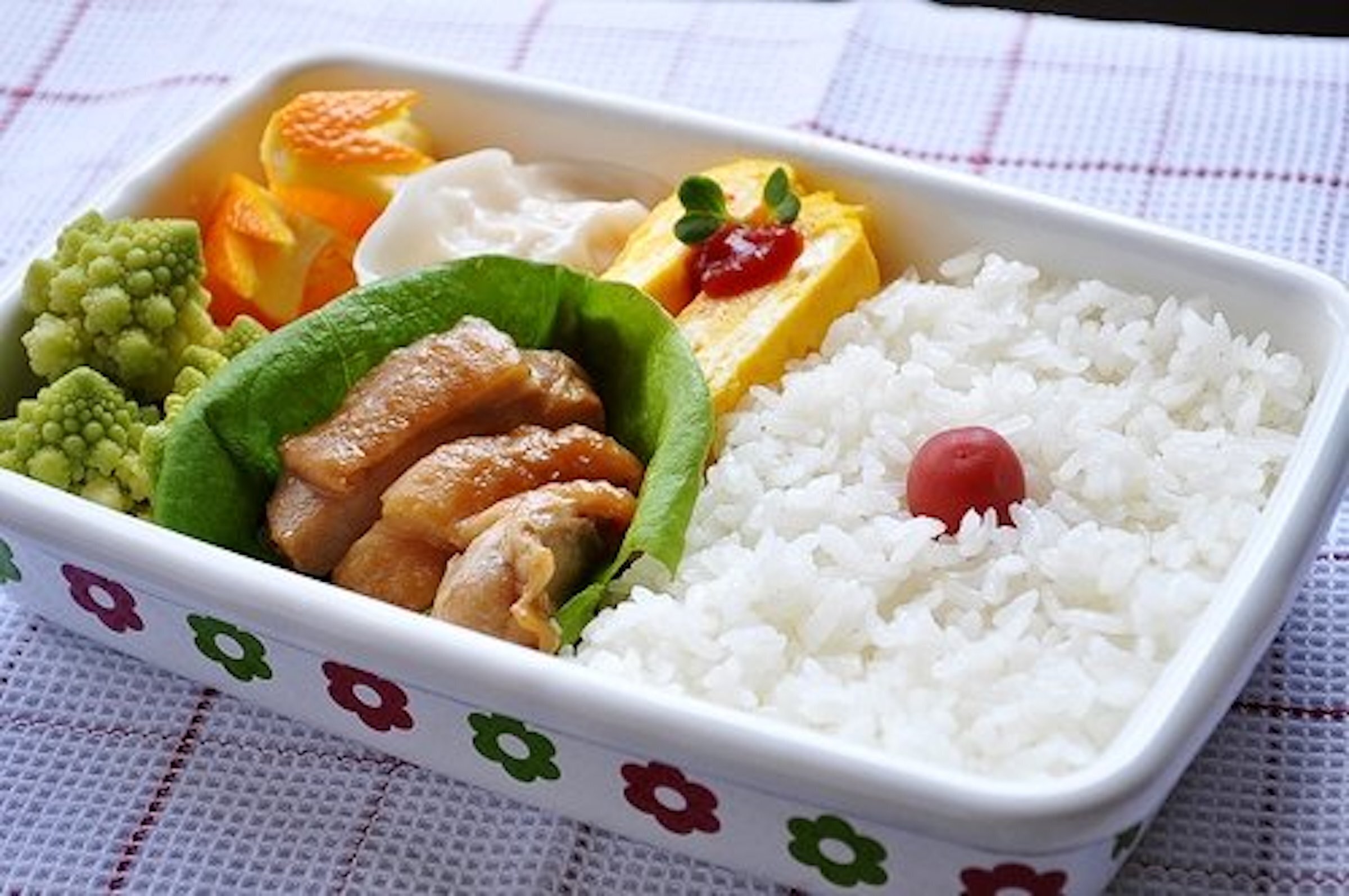 Bạn có thể mang cơm trưa đi ăn để đảm bảo an toàn thực phẩm.
