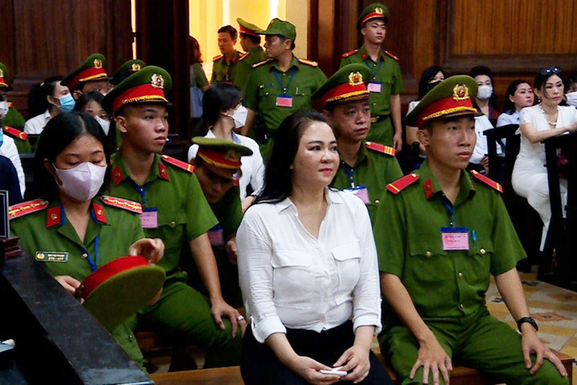 Nguyễn Phương Hằng tại phiên xét xử sơ thẩm. (Ảnh: Công Lý)