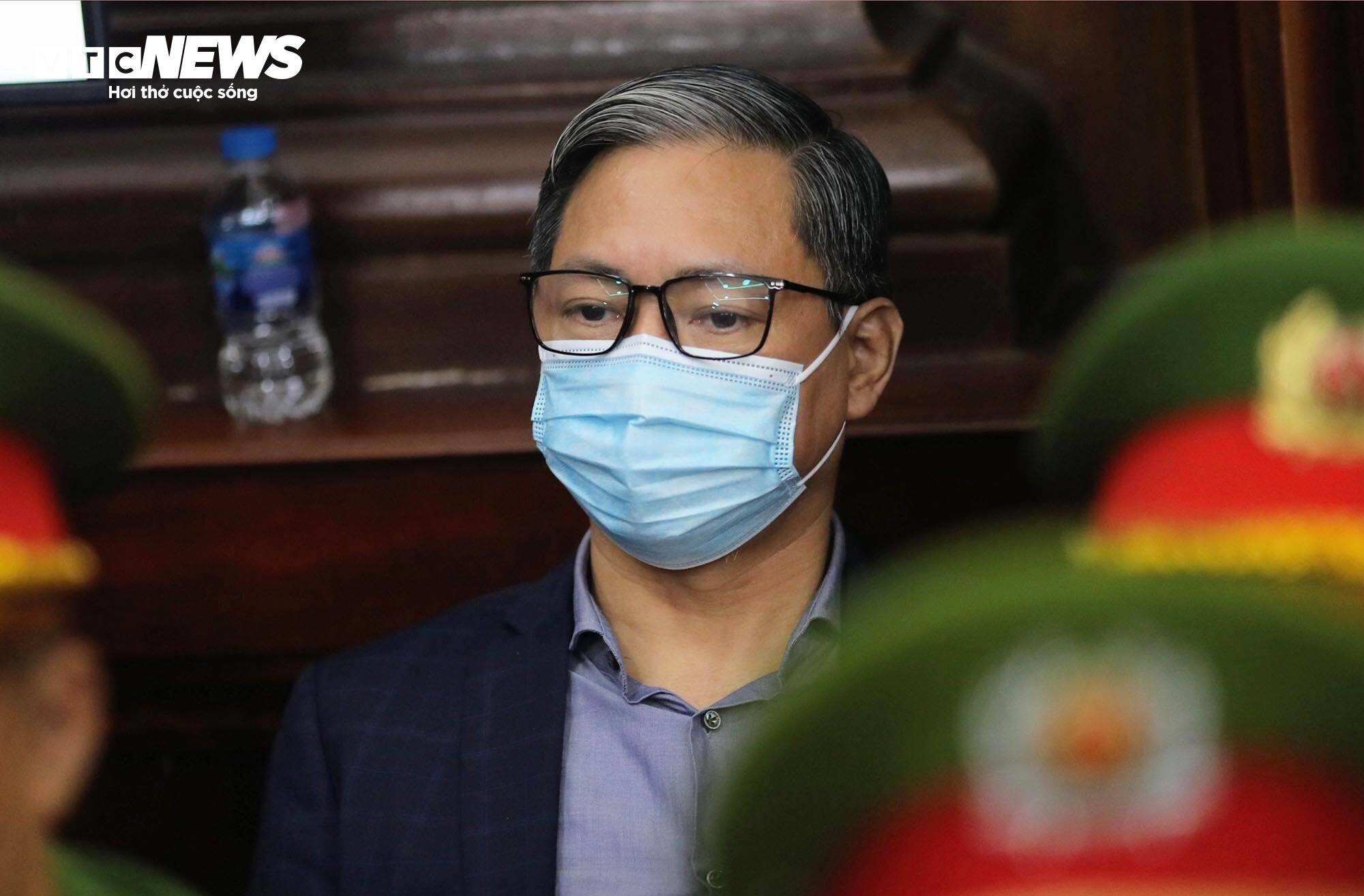 Nguyễn Cao Trí tại phiên tòa sáng 11/3.