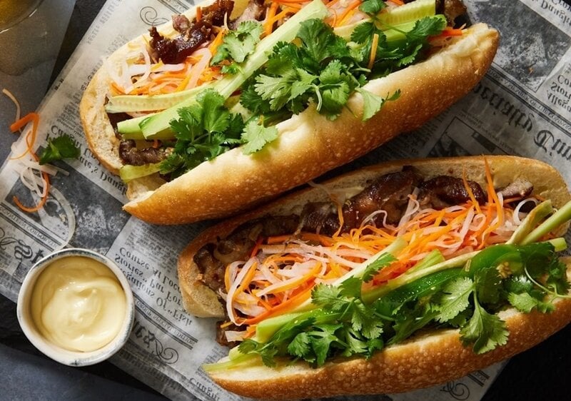 Bánh mỳ nằm trong top những món ăn Việt Nam được thế giới vinh danh.