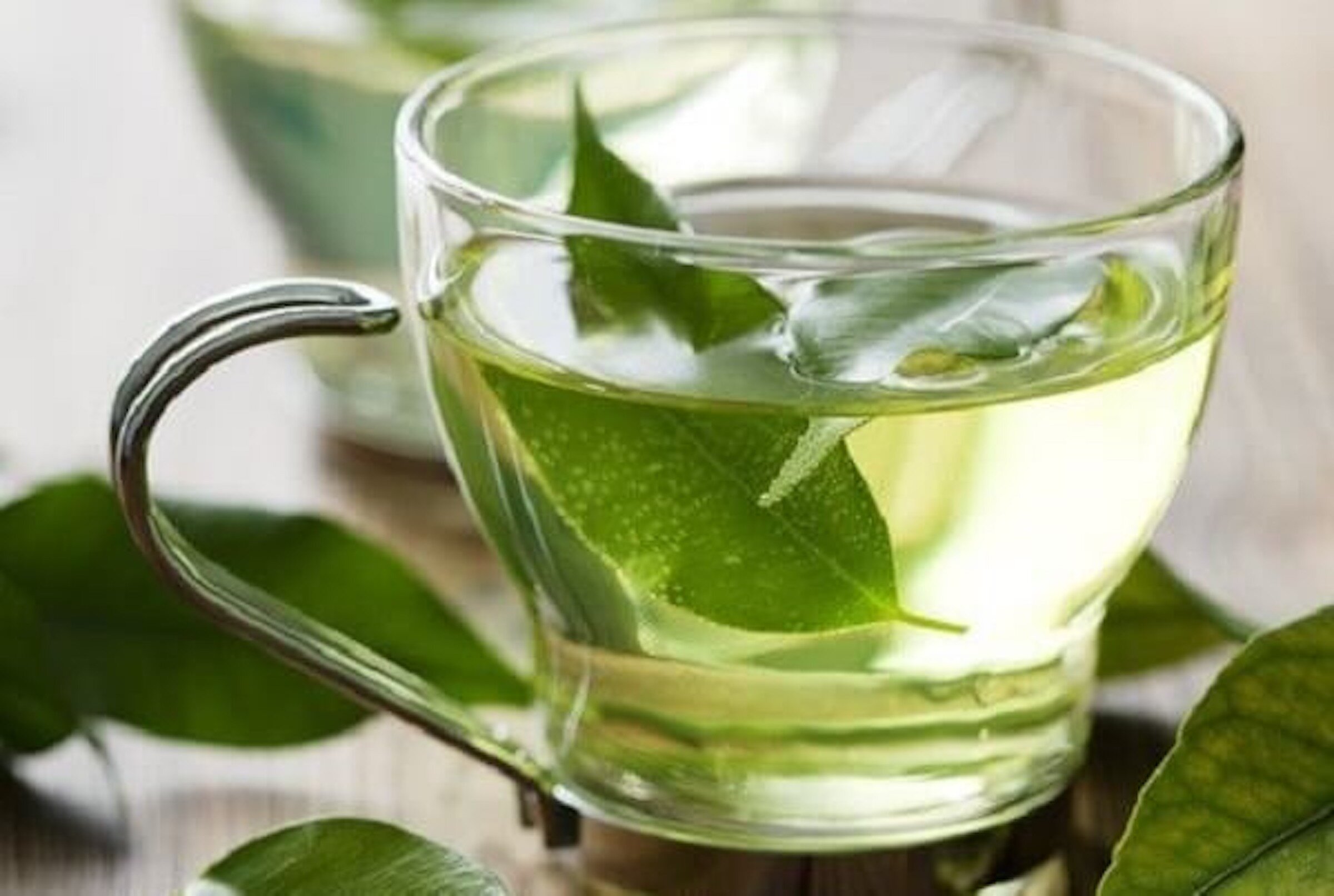 Uống trà xanh tốt cho sức khoẻ.