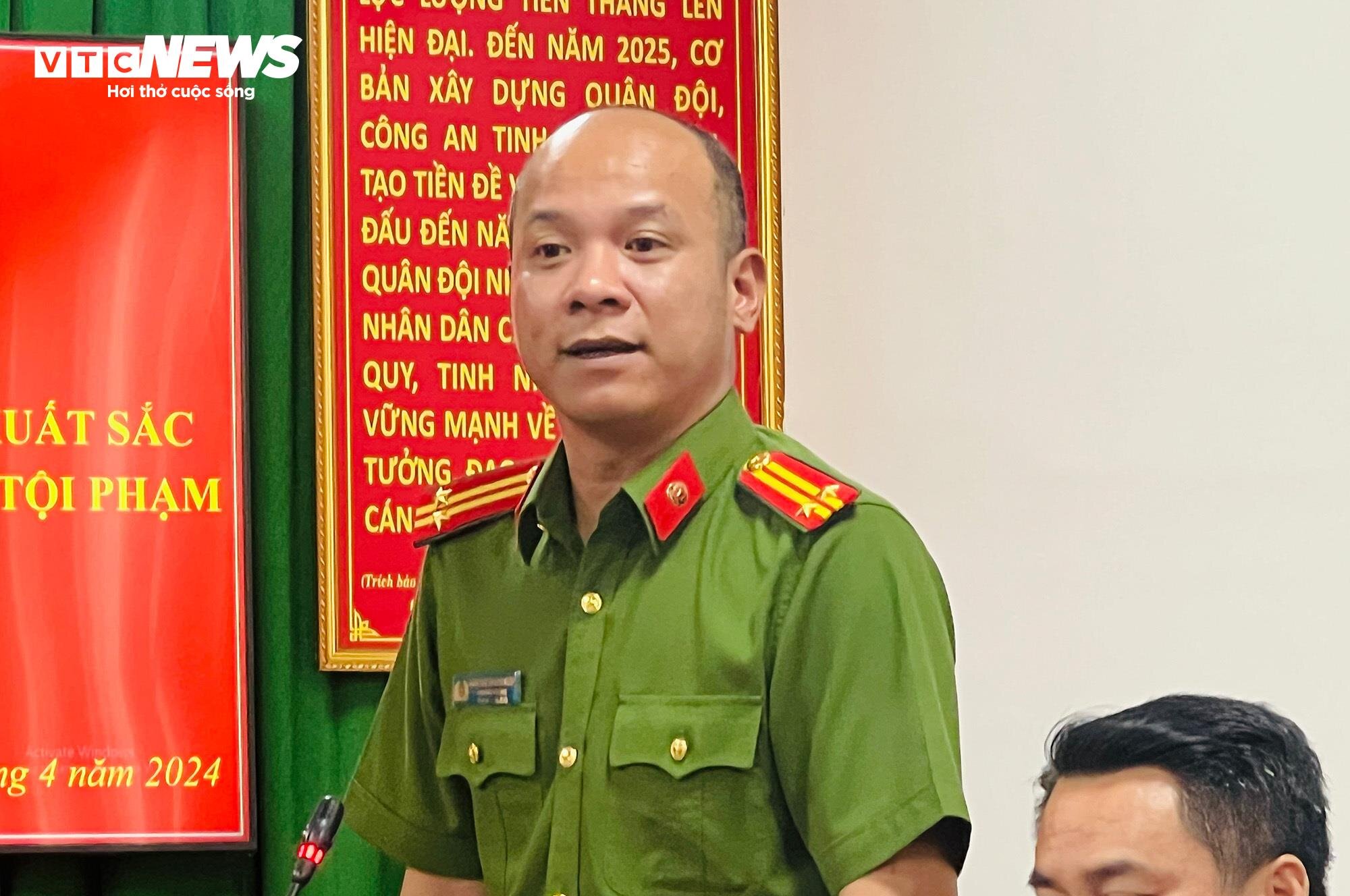 Trung tá Nguyễn Thành Hưng, Trưởng Phòng Cảnh sát hình sự (PC02), Công an TP.HCM. (Ảnh: Hoàng Thọ)