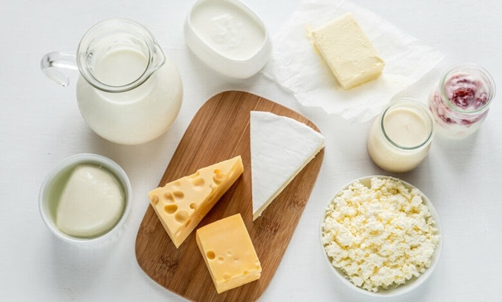 Những người ăn các sản phẩm từ sữa 3 lần một ngày sẽ giảm cân nhanh hơn những người không tiêu thụ chúng. (Ảnh: Pinterest)