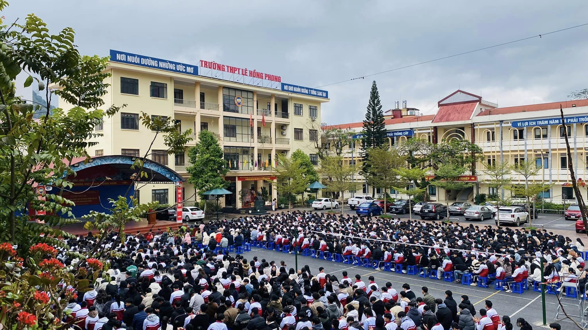Trường THPT Lê Hồng Phong, Hà Giang. (Ảnh: Facebook)