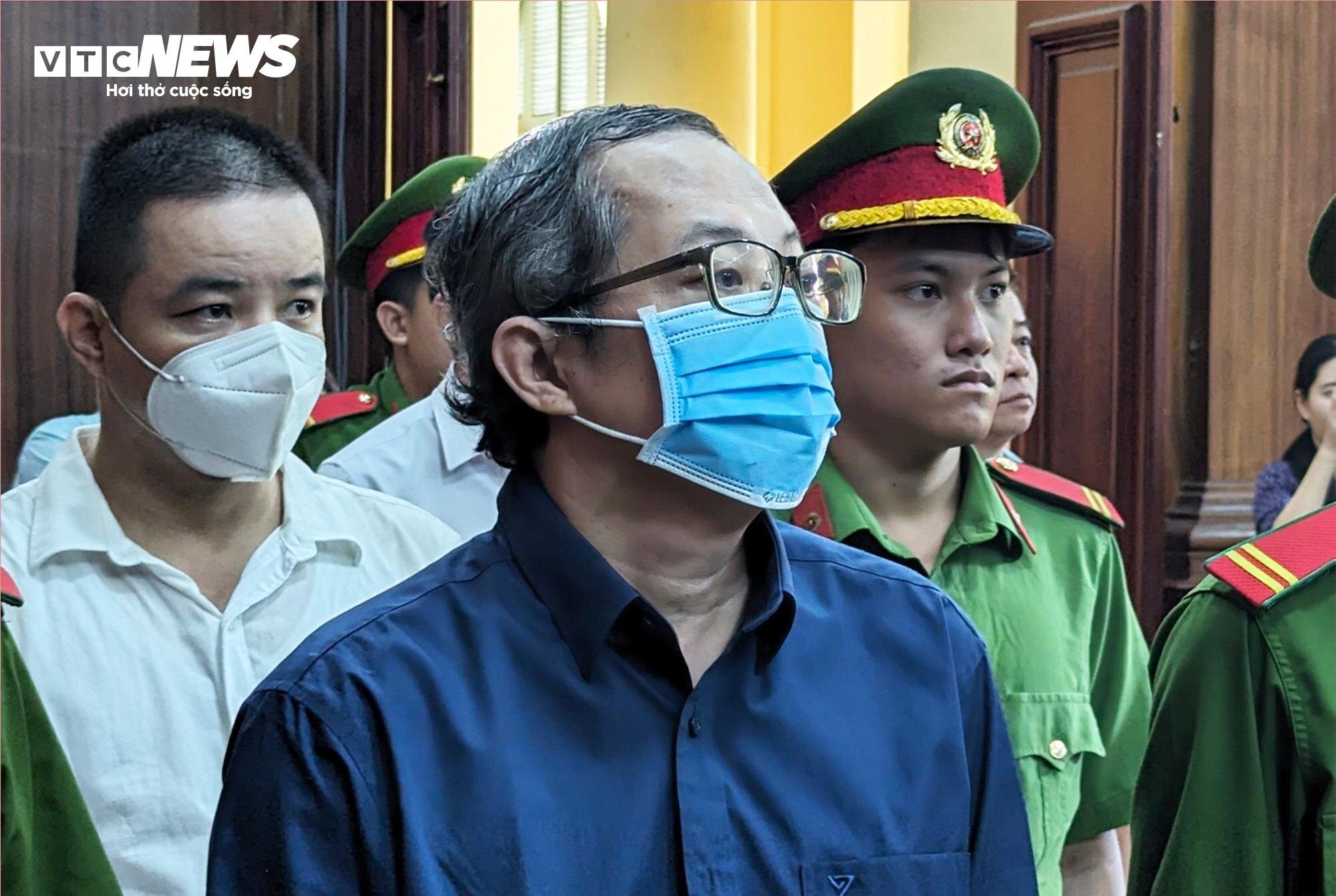 Bị cáo Nguyễn Minh Quân tại phiên toà. (Ảnh: Hoàng Thọ)