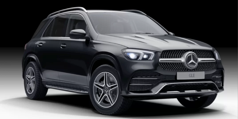 Mercedes-Benz GLE 450 4MATIC là một chiếc SUV hạng sang cỡ trung, kết hợp giữa hiệu suất mạnh mẽ. (Ảnh: Mercedes An Du)