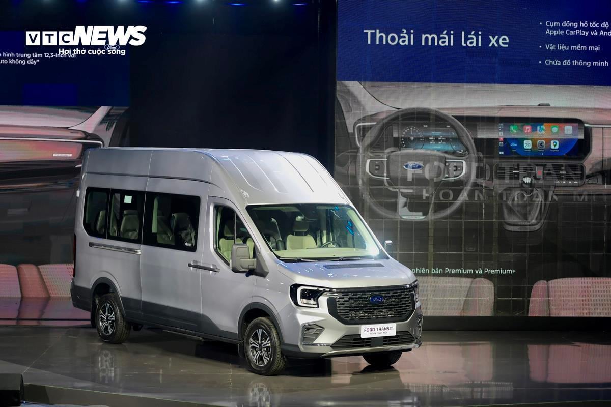 Ford Transit 2024 chính thức ra mắt tại Việt Nam.