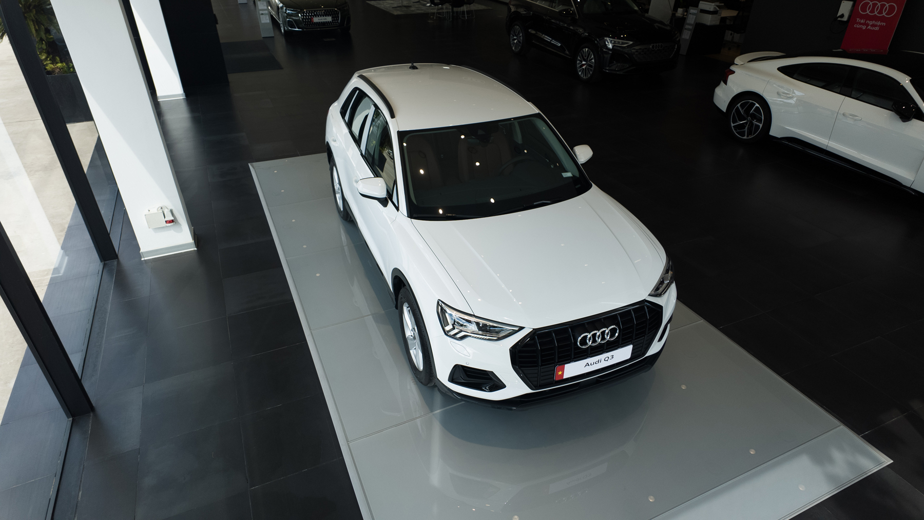 Audi Q3 Advance mới có thêm phiên bản Black Edition.