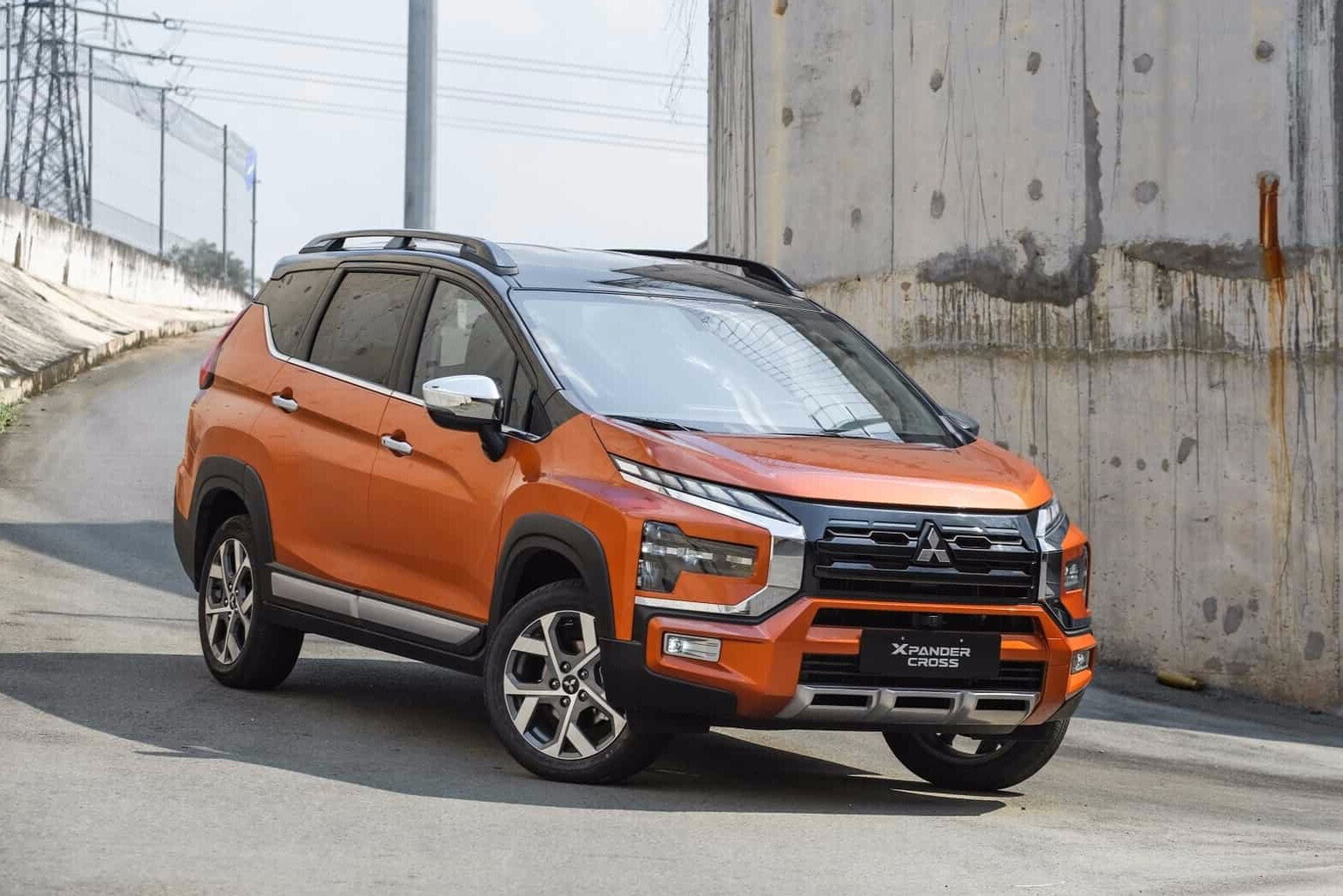 Mitsubishi Xpander bản Premium hoặc Cross sản xuất năm 2022 có giá chưa đến 600 triệu đồng. (Ảnh: MMV)