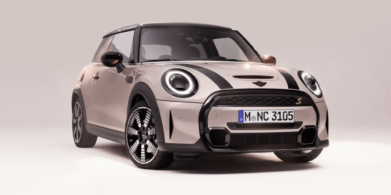 MINI Cooper 3 cửa 2022 là một chiếc xe mang đậm dấu ấn phong cách và cá tính. (Ảnh: MINI Cooper Vietnam)