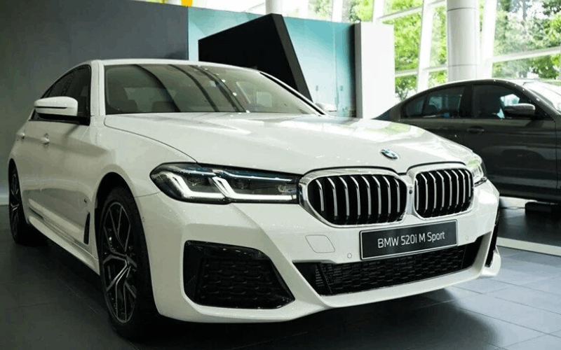 BMW 520i M Sport 2023 là một trong những mẫu sedan hạng sang thuộc dòng 5 Series của BMW. (Ảnh: BMW Phạm Văn Đồng)