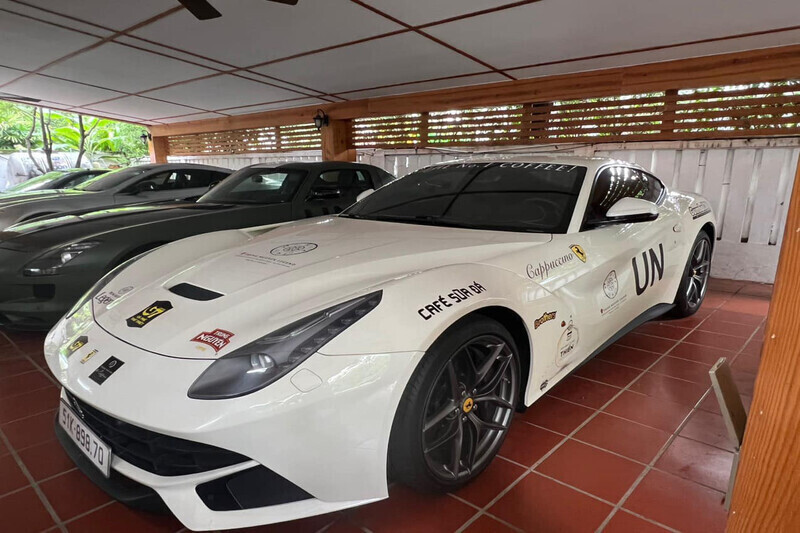 Điểm danh dàn siêu xe Ferrari của ông Đặng Lê Nguyên Vũ tại Gumball 3000 - 6