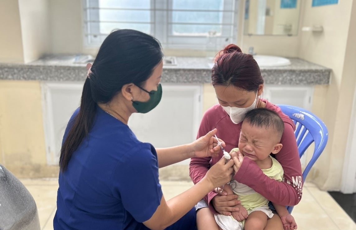 Trẻ em từ 1 - 5 tuổi được ưu tiên tiêm vaccine trong đợt này. (Ảnh: Đ.V)