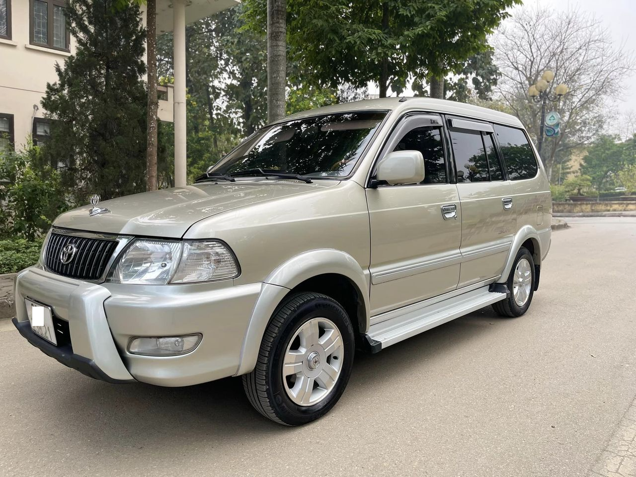 Toyota Zace Surf 2005. (Ảnh: Phạm Giang Nam)