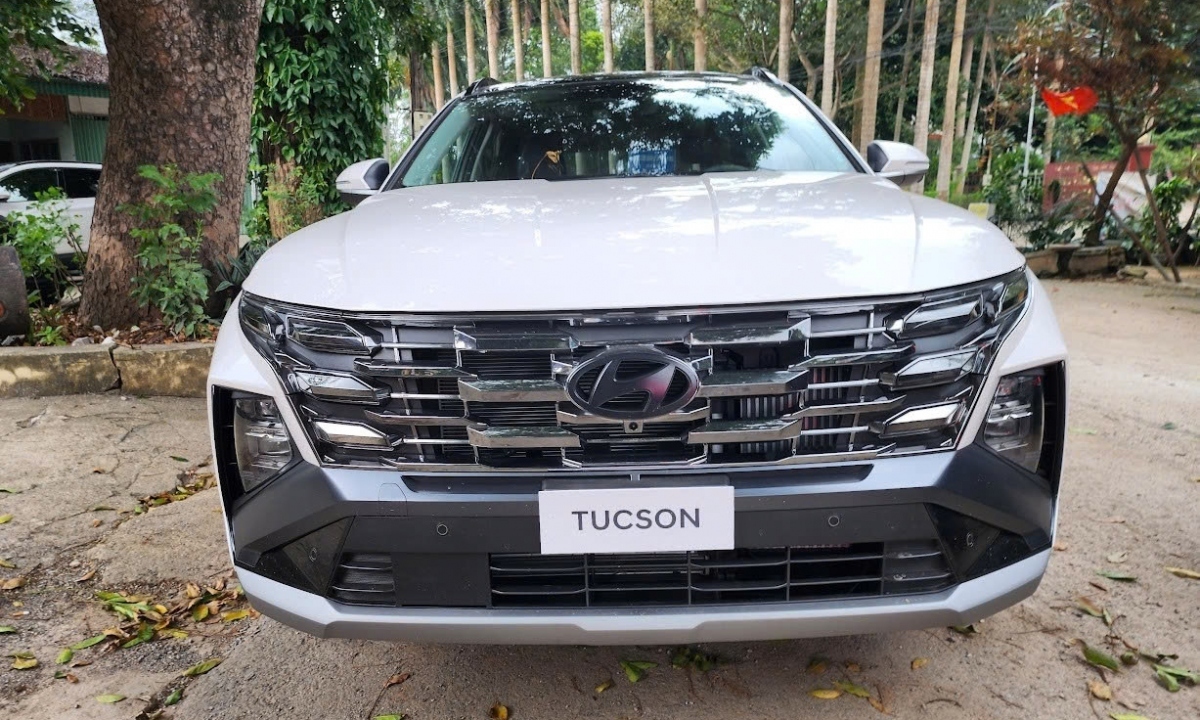 Hyundai Tucson bản nâng cấp chạy thử trên đường phố Việt Nam - 2