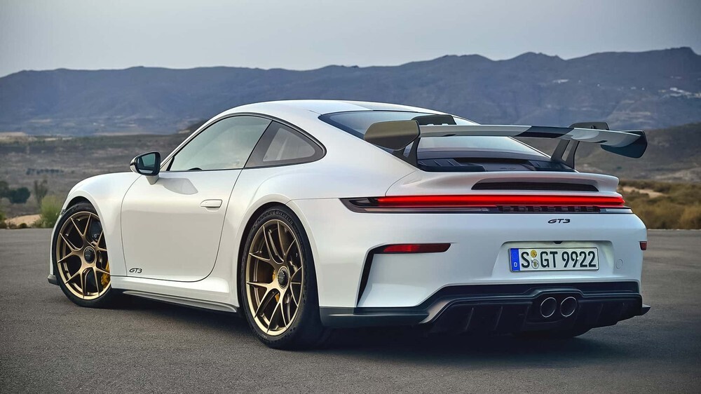 Porsche 911 GT3 2025 lộ diện - 3