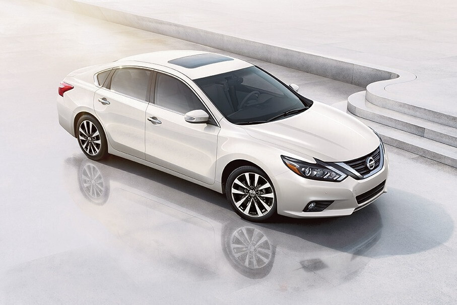 Nissan Teana/Atima từng được giới thiệu tại triển lãm ô tô Việt Nam 2016. (Ảnh: Armstrong-White)