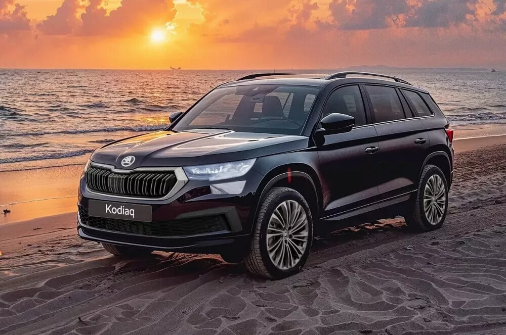 Skoda Kodiaq đang được khuyến mại 100% lệ phí trước bạ, tương đương 119-141 triệu đồng. Ảnh: Skoda