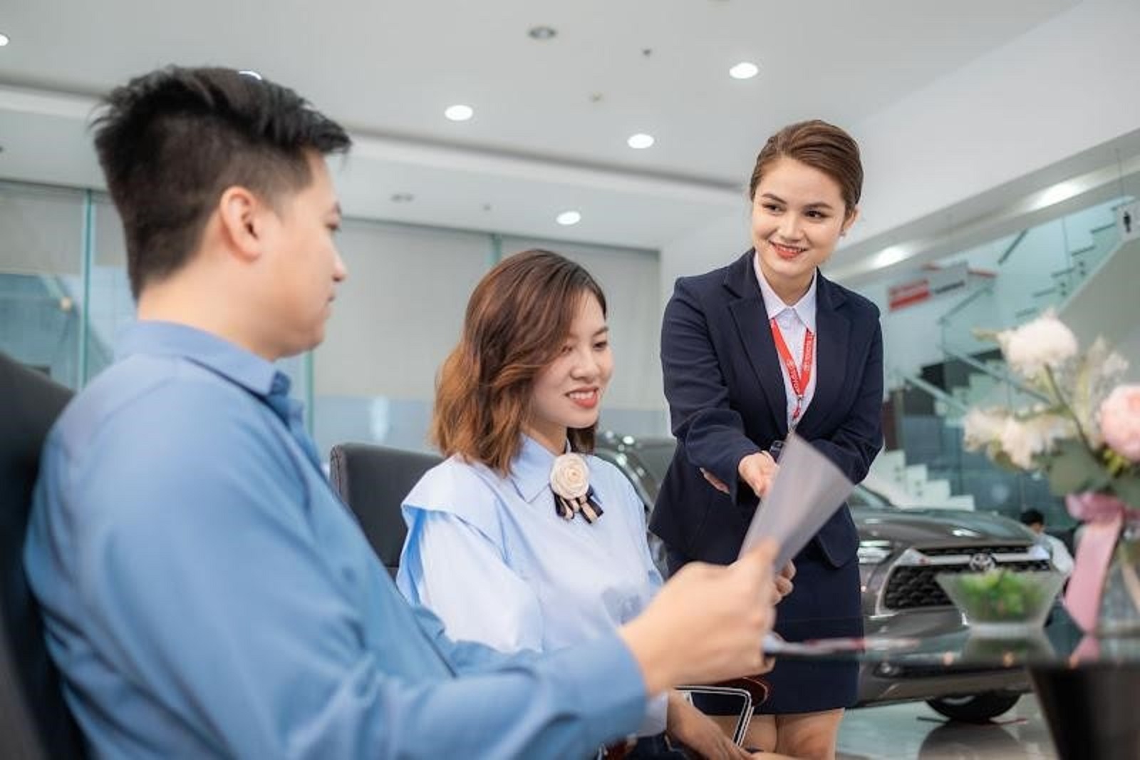 Dịch vụ chăm sóc khách hàng tận tâm, chuyên nghiệp