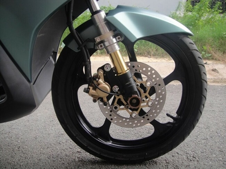 Lốp không săm an toàn và bền hơn lốp săm truyền thống. (Ảnh: Honda Thanh Bình An)