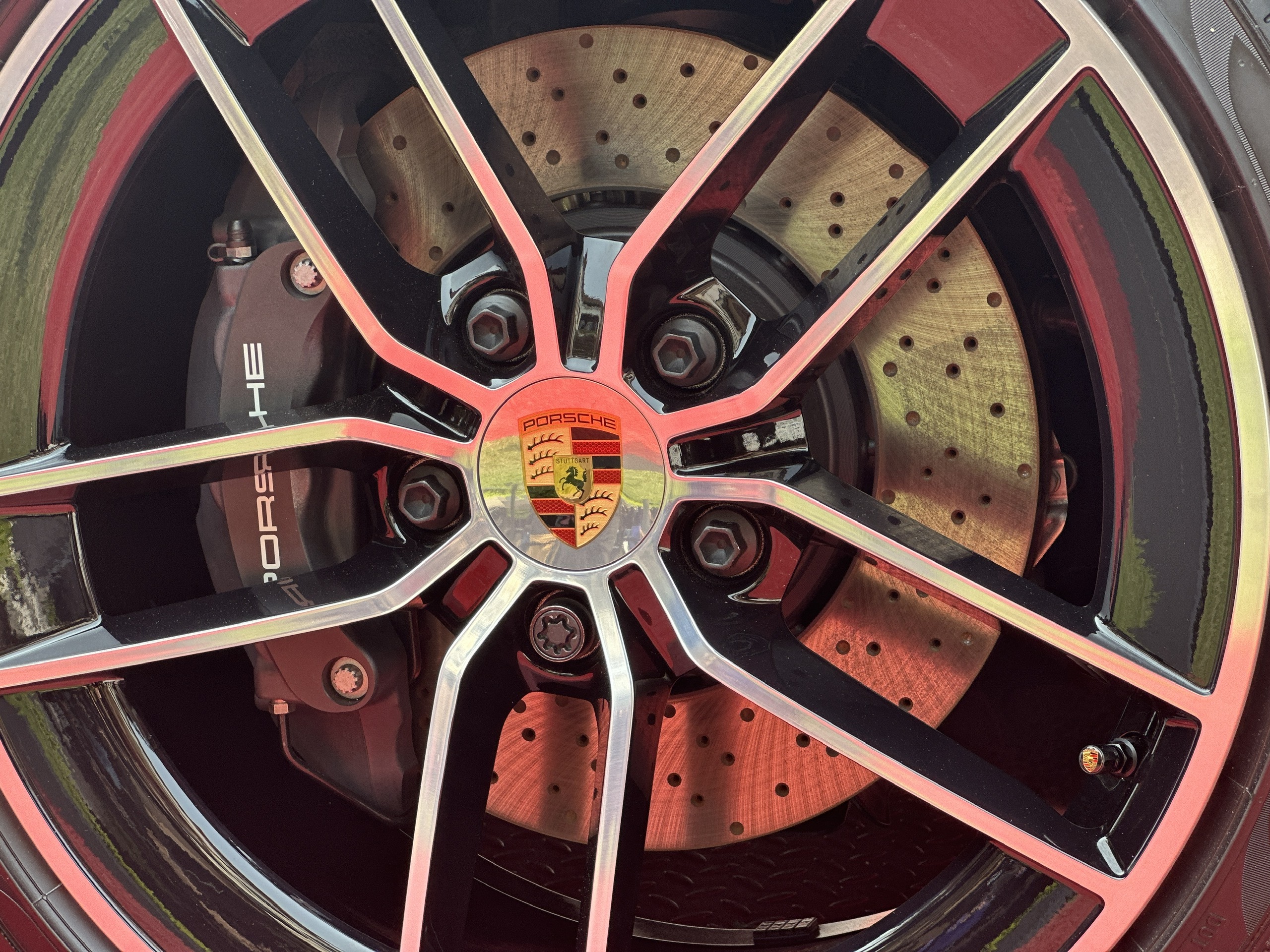 Porsche 911 mới có bản hybrid, người Việt phải chờ 6-8 tháng để nhận xe - 5