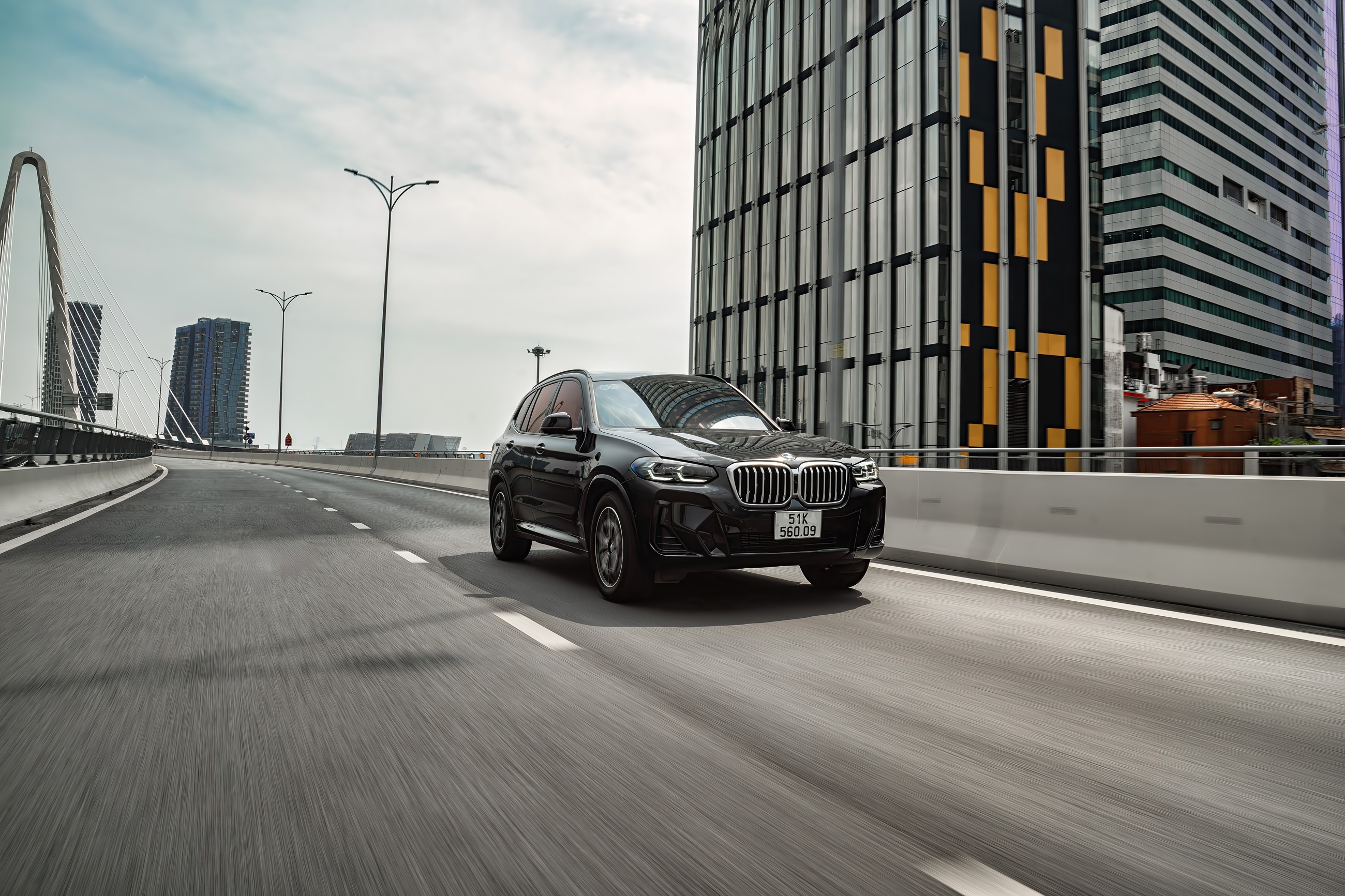 BMW X3 hiện có giá bán hấp dẫn trong phân khúc.