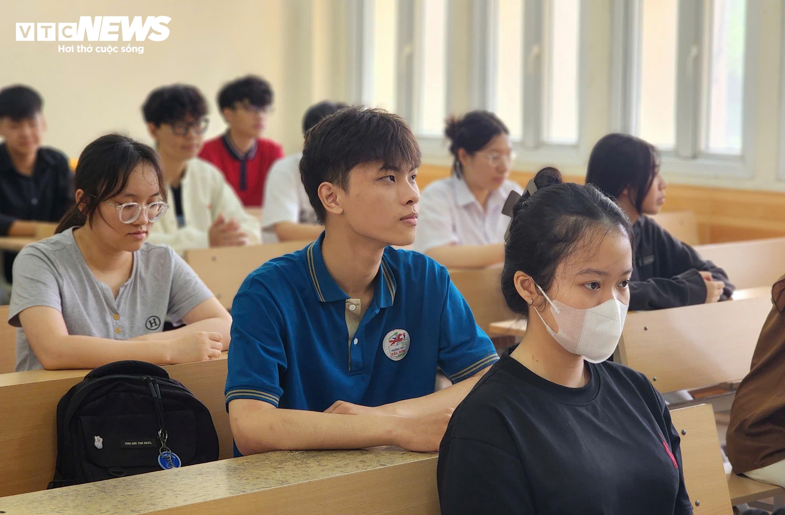 17.500 thí sinh thi đánh giá năng lực tranh suất vào Đại học Sư phạm Hà Nội - 5