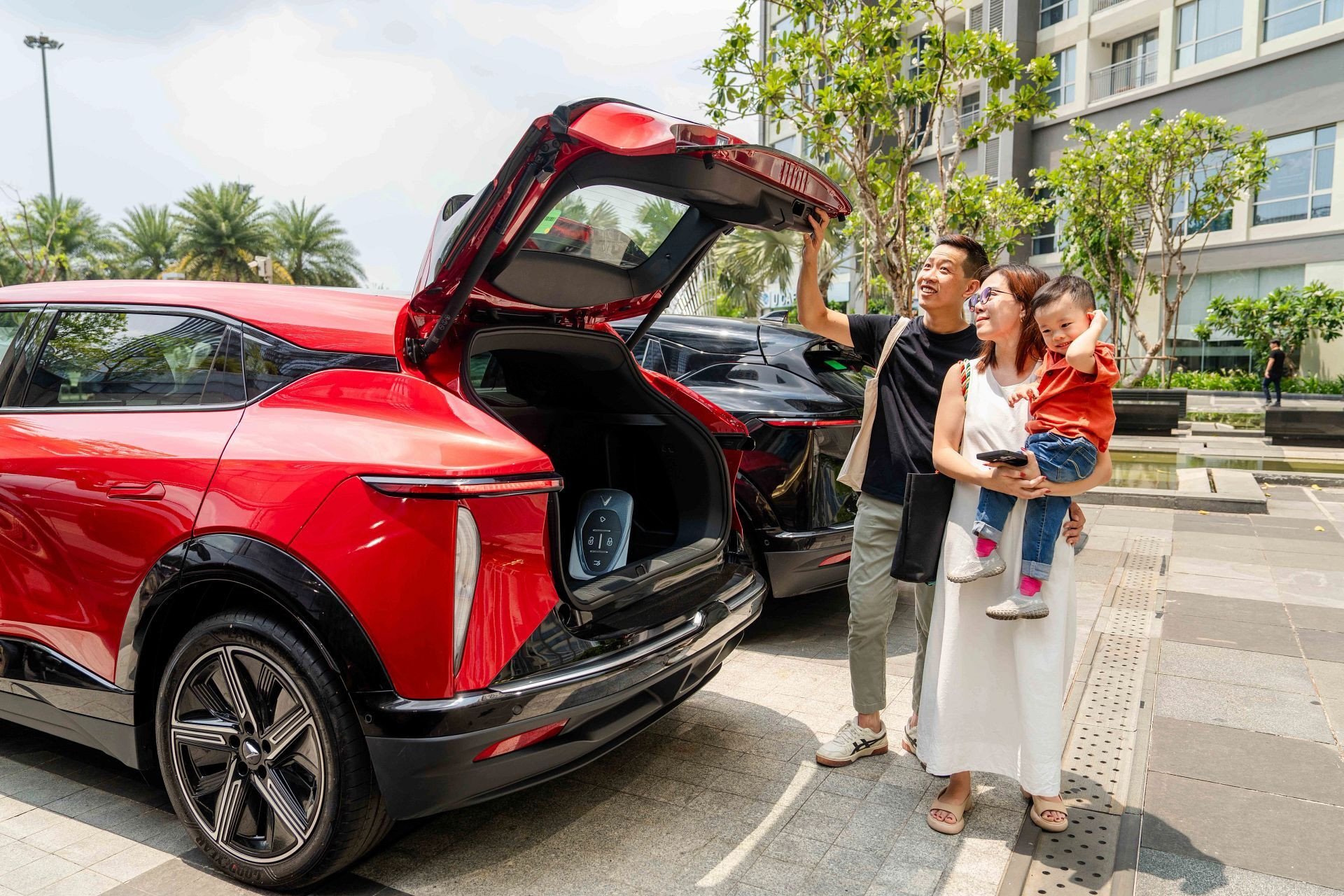 VinFast VF 7 - SUV điện lý tưởng từ phố thị tới tỉnh xa - 2