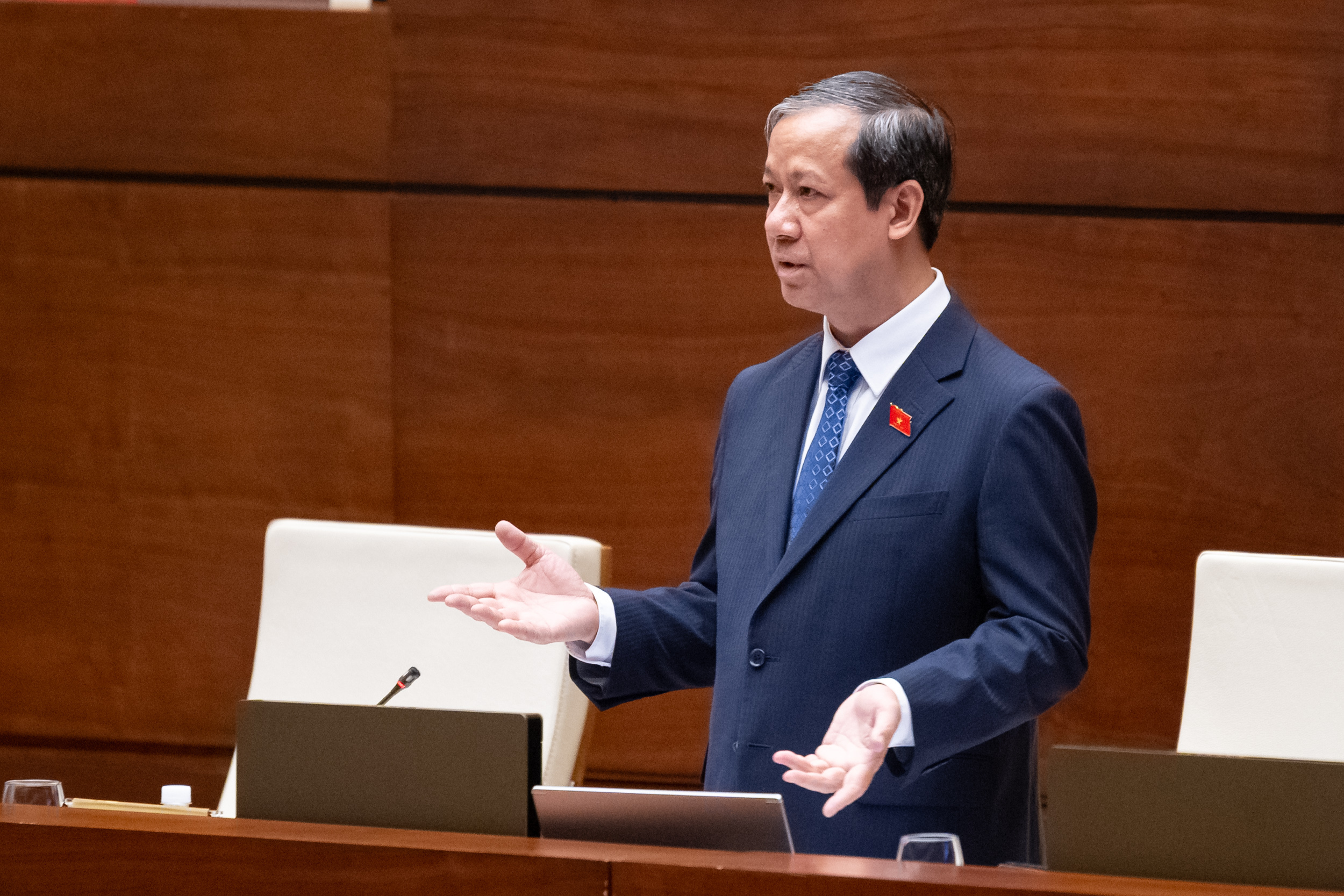 Ministre de l'Éducation et de la Formation Nguyen Kim Son.