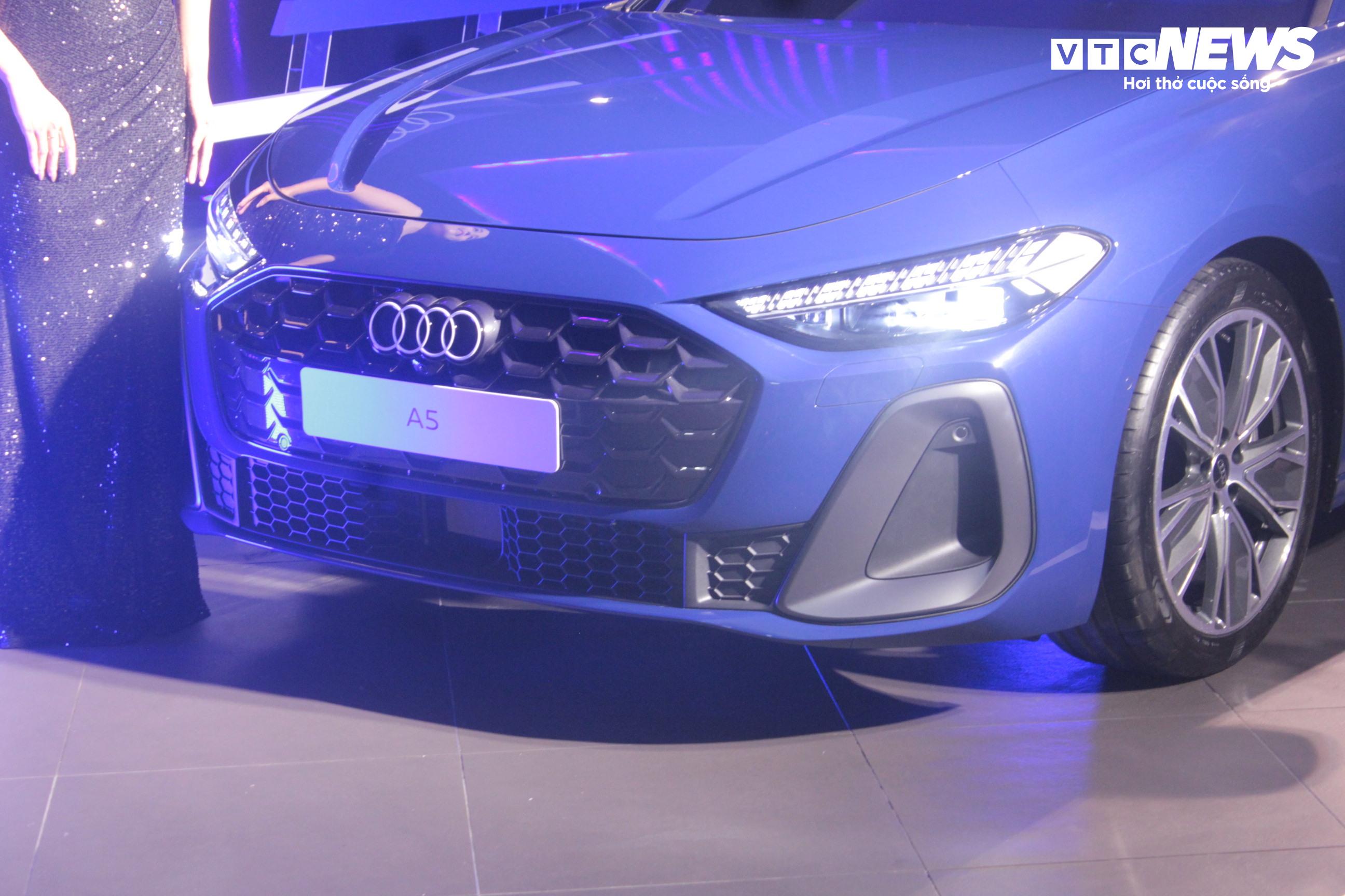 Hệ thống đèn pha Matrix LED của Audi mang đến khả năng chiếu sáng chính xác và độ phân giải cao, đồng thời giảm thiểu tối đa hiện tượng chói mắt đối với xe đi ngược chiều hoặc phía trước. (Ảnh: Mạnh Hùng)