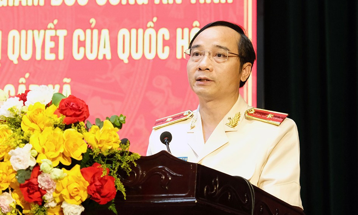 Thiếu tướng Nguyễn Xuân Thao, Giám đốc Công an tỉnh Hà Tĩnh (SN 1977, quê tỉnh Nghệ An). Ông Thao từng giữ chức từng giữ chức Trưởng phòng Tham mưu của Cục An ninh đối ngoại (Bộ Công an), tháng 11/2019 làm Phó Giám đốc Công an tỉnh Đồng Nai. Đến tháng 1/2023, ông quay lại làm Phó Cục trưởng Cục An ninh đối ngoại.