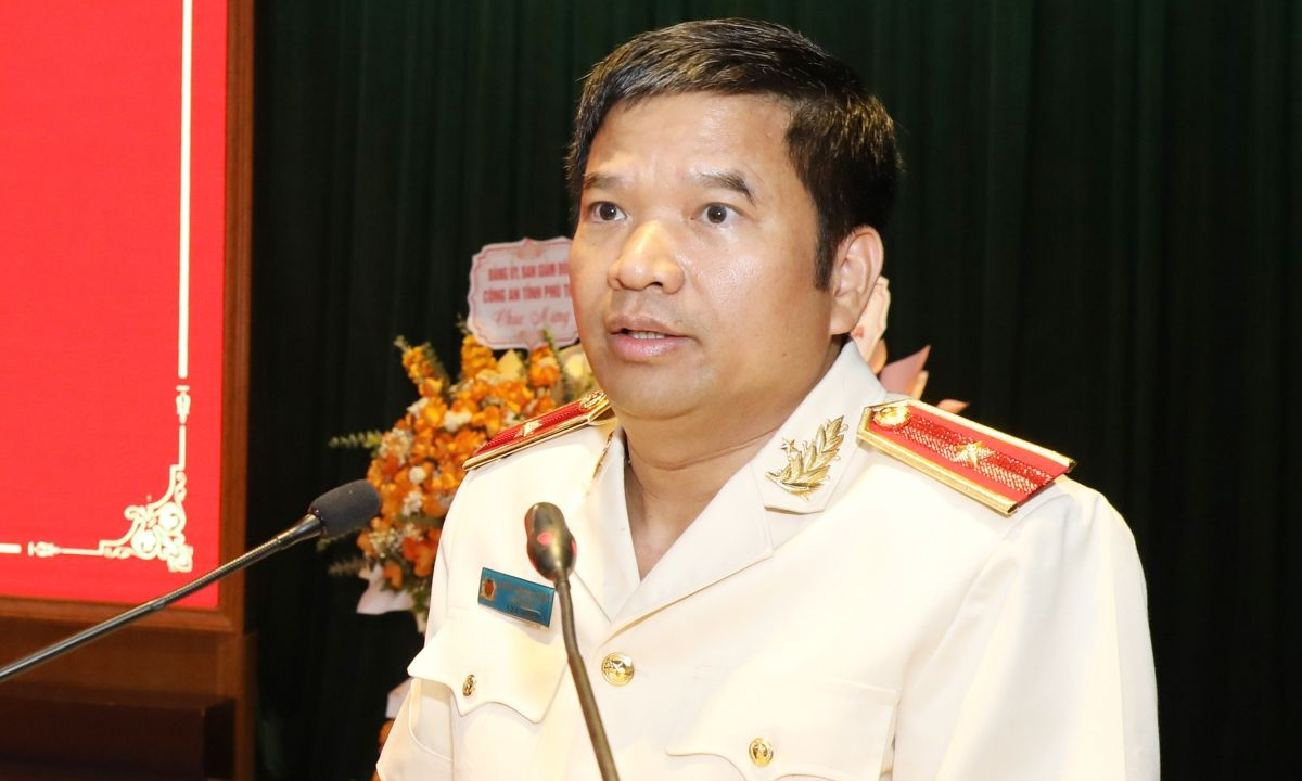 Thiếu tướng Đặng Trọng Cường, Giám đốc Công an tỉnh Sơn La (SN 1976, quê tỉnh Phú Thọ). Đại tá Cường từng là Phó chánh Văn phòng cơ quan Cảnh sát điều tra Bộ Công an trước khi làm Giám đốc Công an tỉnh Ninh Bình vào tháng 8/2022. Đầu tháng 11/2024, ông được Bộ Công an điều động giữ chức vụ Giám đốc Công an tỉnh Sơn La.