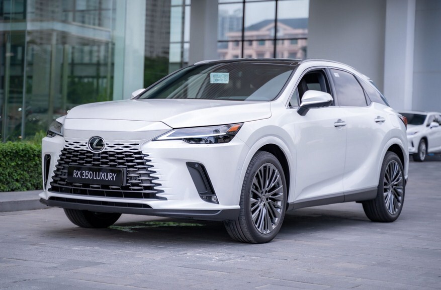 lexus rx 350 luxury 08410918 - Lexus tháng 7/2025: Cập nhật bảng giá ô tô mới nhất, nhiều mẫu xe sang đáng chú ý