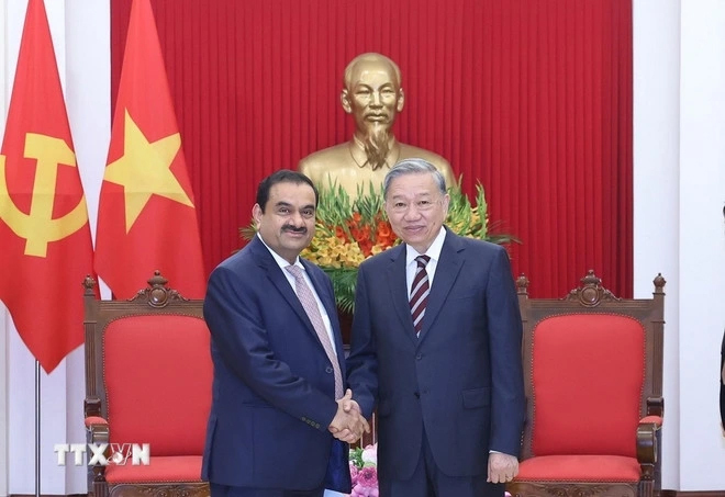 Tổng Bí thư Tô Lâm tiếp ông Gautam Adani, Chủ tịch Tập đoàn Adani của Ấn Độ.