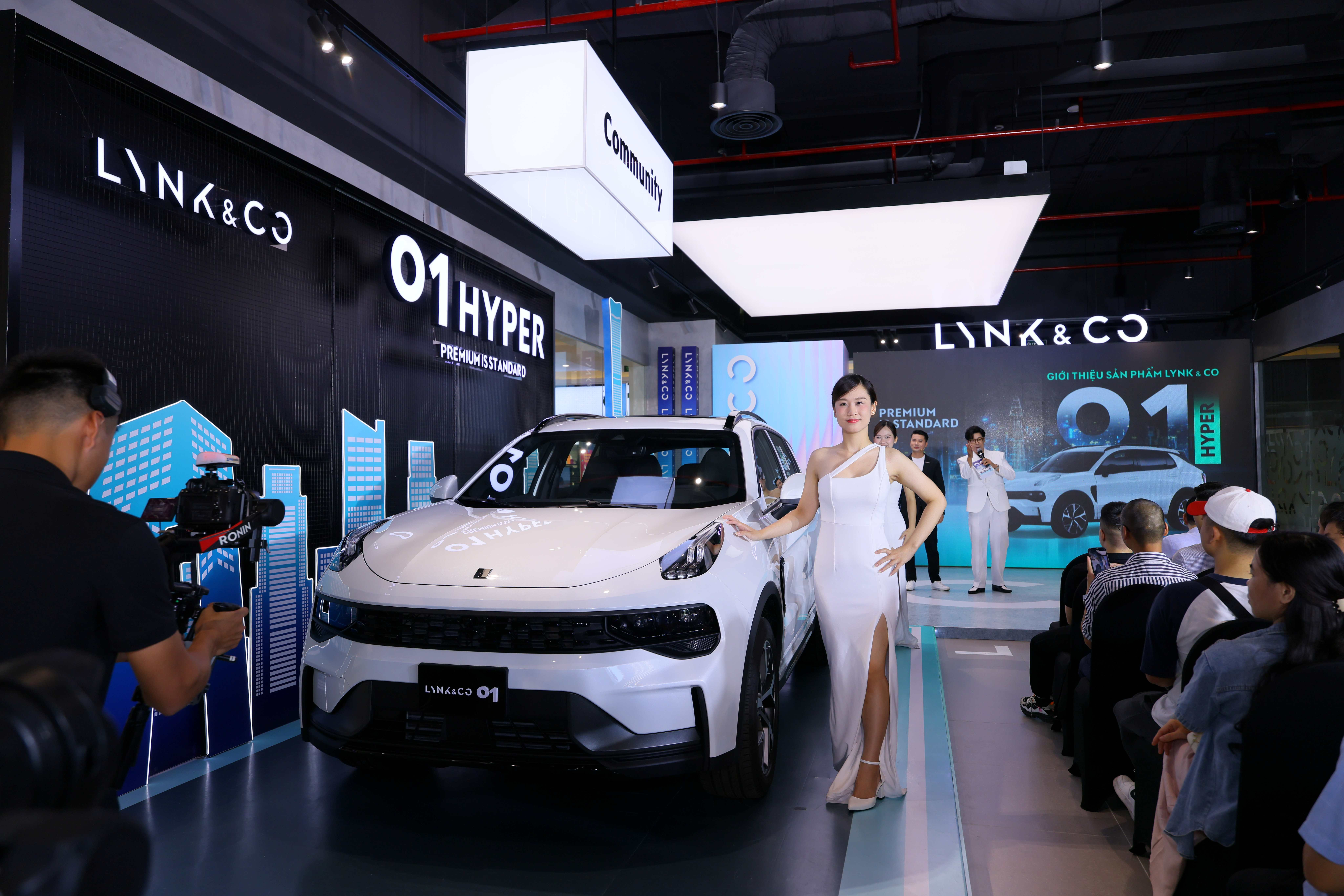 Lynk & Co 01 Hyper được nghiên cứu để phù hợp hơn với thực tế sử dụng và điều kiện vận hành tại Việt Nam. (Ảnh: L&C)