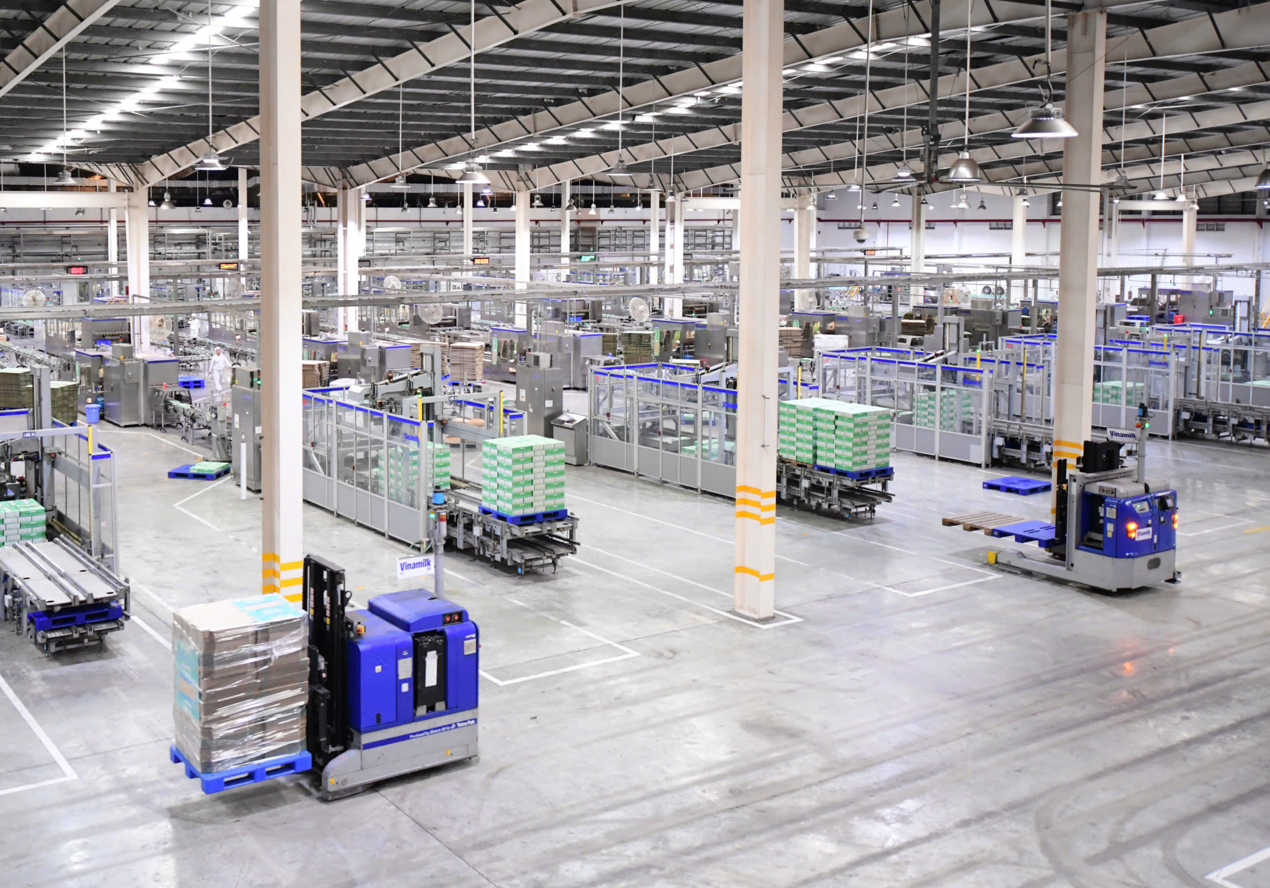 Các doanh nghiệp sữa Việt Nam đã nhanh chóng ghi tên trên bản đồ sữa thế giới, với sản phẩm xuất khẩu đến hơn 60 quốc gia. (Ảnh: An Viên)