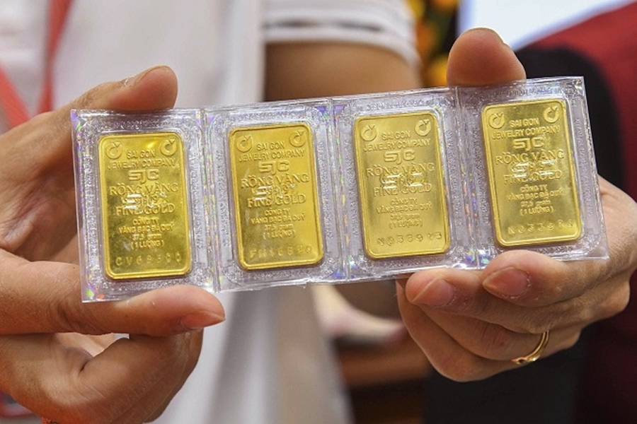 Không chỉ duy nhất Công ty SJC được sản xuất vàng miếng, từ nay các doanh nghiệp và ngân hàng thương mại đủ điều kiện cũng được cấp phép sản xuất vàng miếng. (Ảnh minh họa)