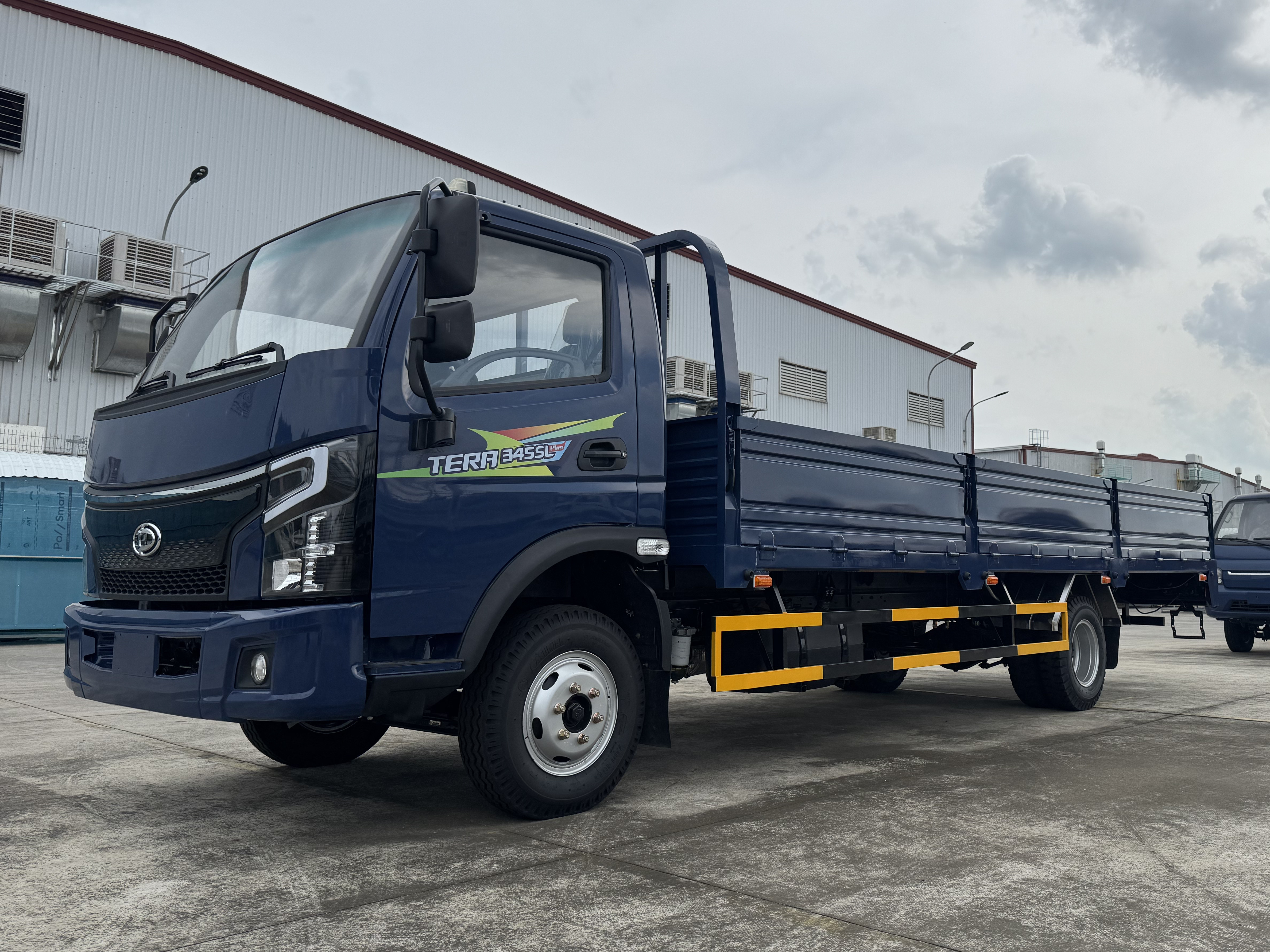 Mẫu xe tải hạng nhẹ Tera345SL Plus hoàn toàn mới.