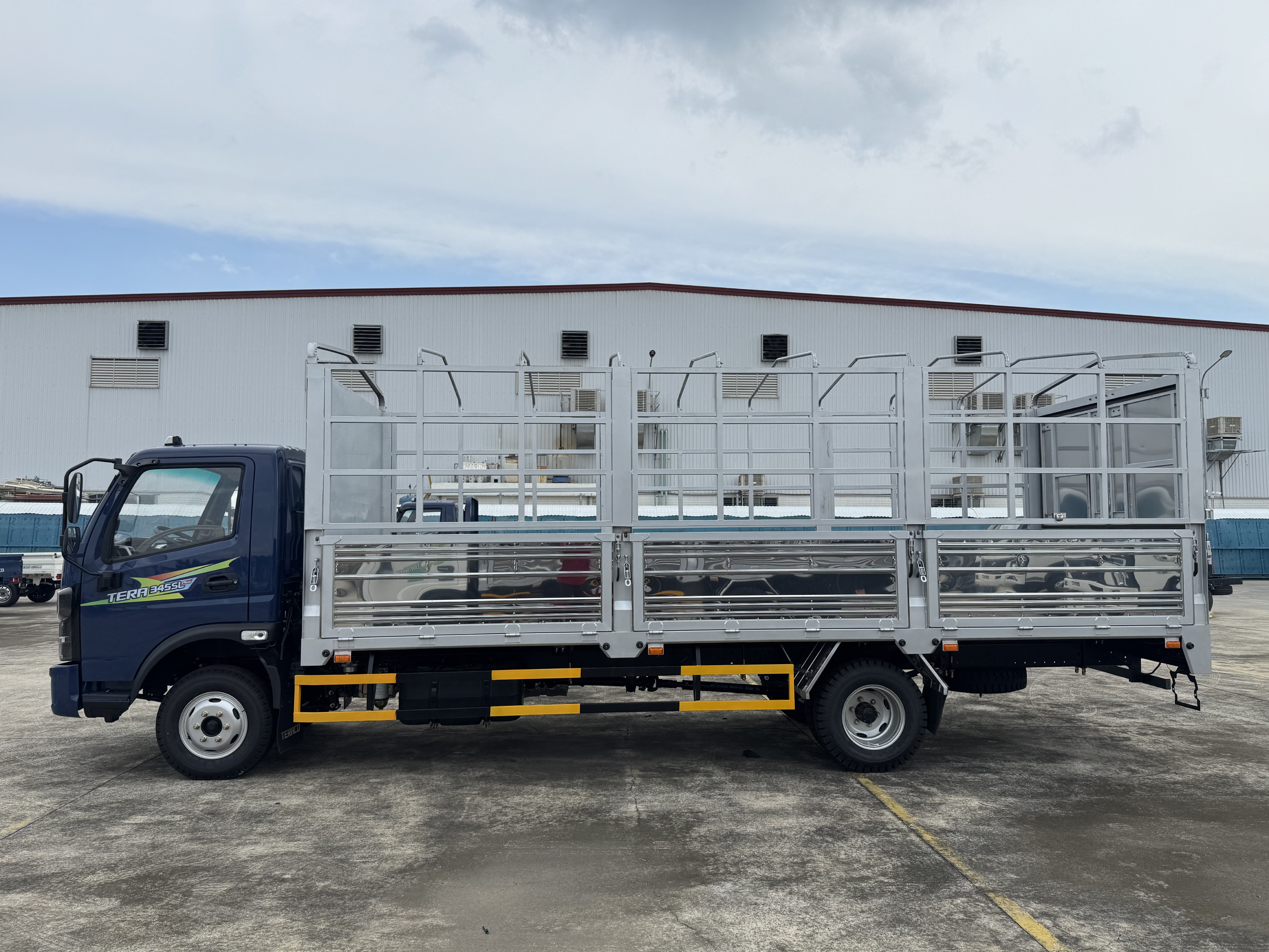 Ngôn ngữ thiết kế chuẩn tương lai trên xe tải Tera345SL Plus.