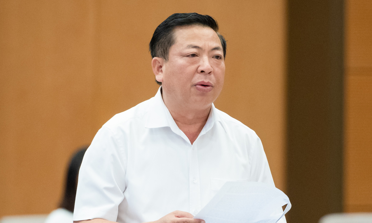 Bộ trưởng Xây dựng Trần Hồng Minh.