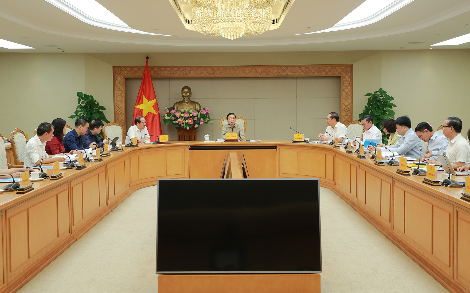 Toàn cảnh cuộc họp. (Ảnh: VGP)