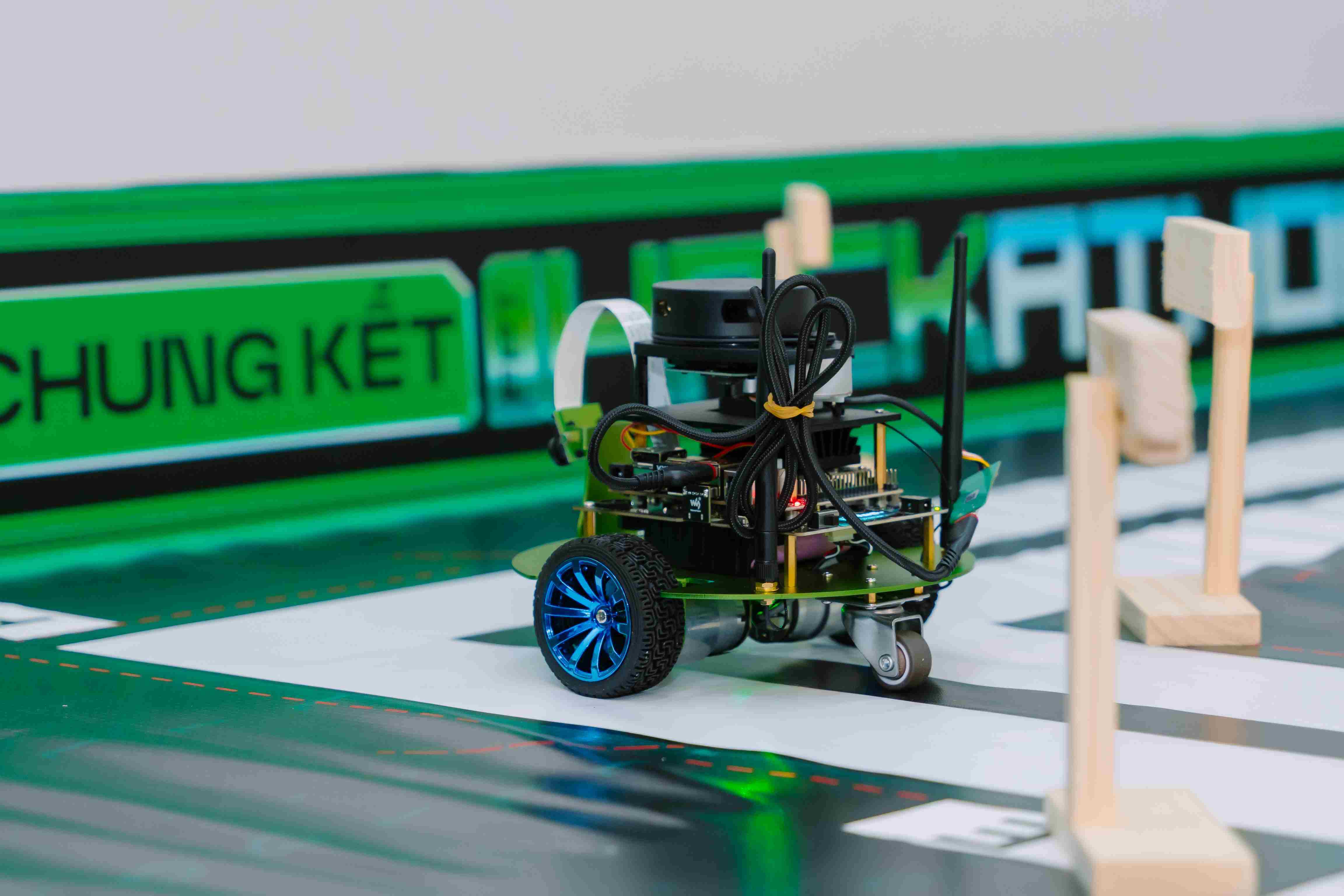At the end of the coding competition, the teams took a test drive to prove that the robot can operate effectively in a real environment.